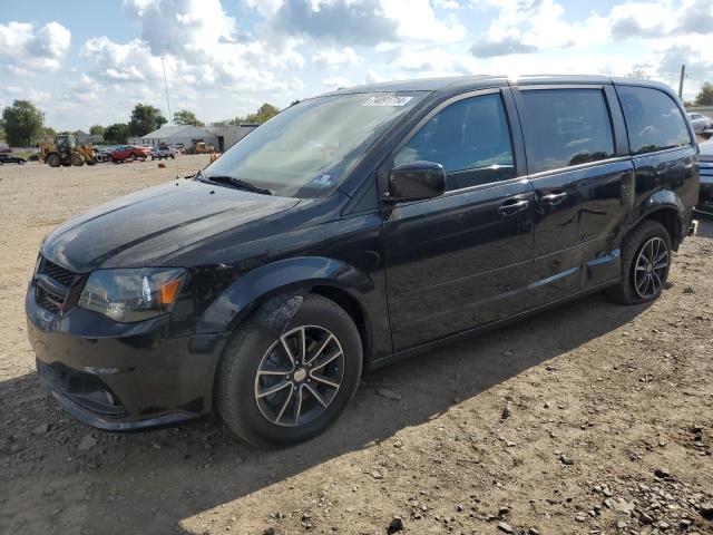 DODGE GRAND CARA 2017 z numerem VIN 2C4RDGCG9HR662836 - Zdjęcie z aukcji