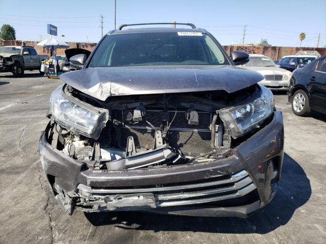 Photo 5 from auction – 2018 TOYOTA HIGHLANDER with VIN 5TDDGRFHXJS042284