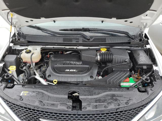 Photo 12 from auction – 2018 CHRYSLER PACIFICA T with VIN 2C4RC1BG0JR110763