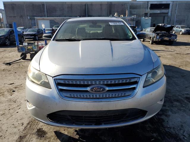 Photo 5 from auction – 2010 FORD TAURUS SE with VIN 1FAHP2DW5AG114857