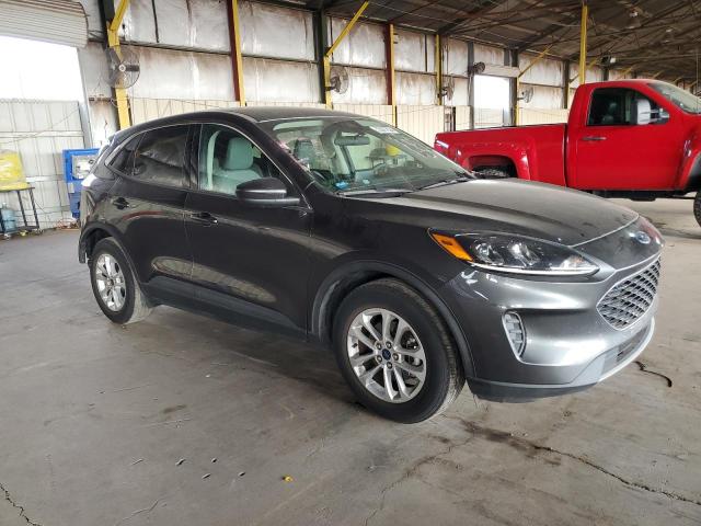 Photo 4 from auction – 2020 FORD ESCAPE SE with VIN 1FMCU0G6XLUA57231