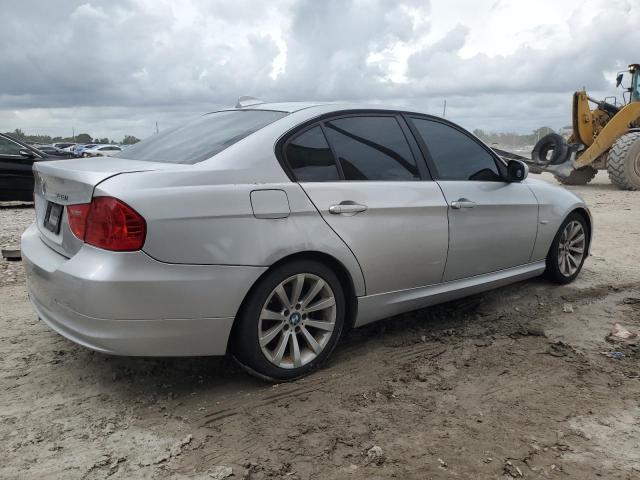Photo 3 from auction – 2011 BMW 328 I with VIN WBAPH7G50BNM59727