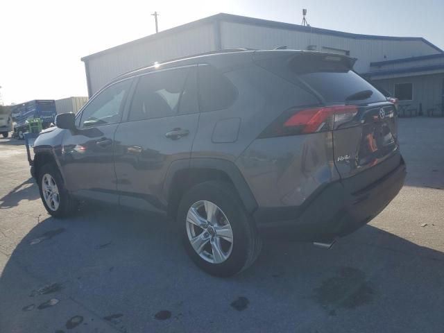 Photo 2 from auction – 2021 TOYOTA RAV4 XLE with VIN 2T3W1RFV7MC166095