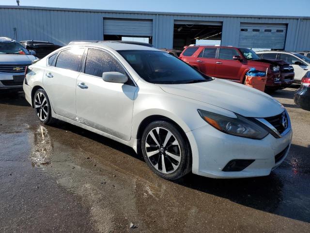 Photo 4 from auction – 2018 NISSAN ALTIMA 2.5 with VIN 1N4AL3AP7JC146264