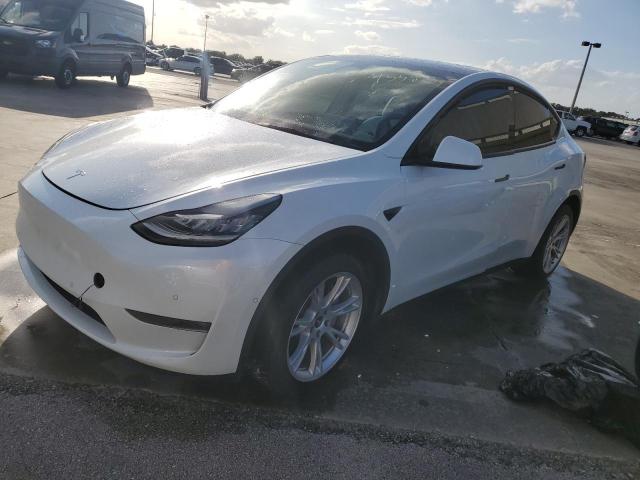 TESLA MODEL Y 2022 with VIN 7SAYGDEE1NF368922 - Photo from auction
