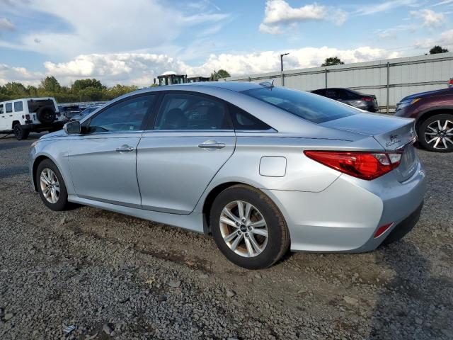 Photo 2 from auction – 2014 HYUNDAI SONATA GLS with VIN 5NPEB4AC5EH831178