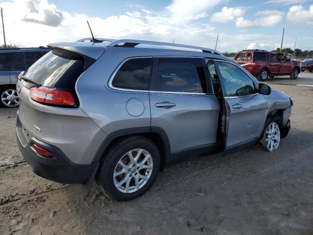 Photo 3 from auction – 2017 JEEP CHEROKEE L with VIN 1C4PJLCB9HD235821