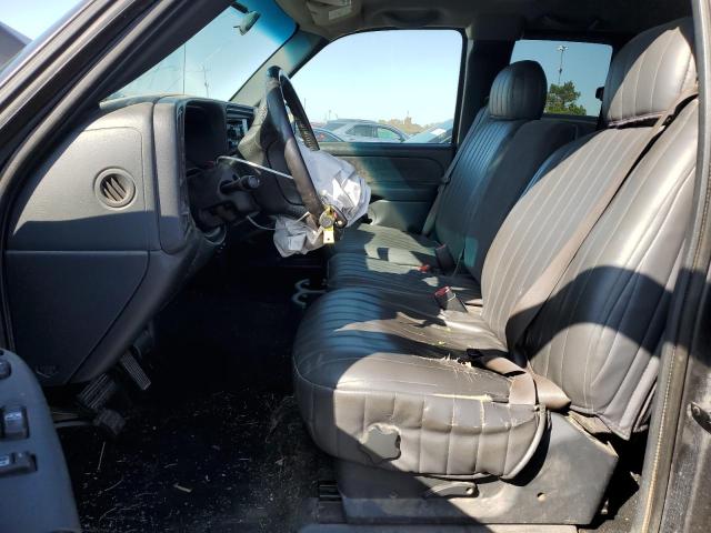 Photo 7 from auction – 2002 CHEVROLET SILVERADO with VIN 1GCHK29112E150841