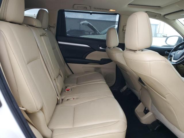 Фото 11 с аукциона – 2015 TOYOTA HIGHLANDER с VIN 5TDJKRFH4FS206475