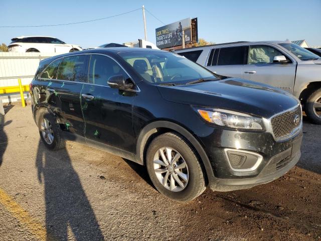 Photo 4 from auction – 2016 KIA SORENTO LX with VIN 5XYPG4A32GG182816