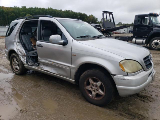 Photo 4 from auction – 2000 MERCEDES-BENZ ML 320 with VIN 4JGAB54E5YA202352