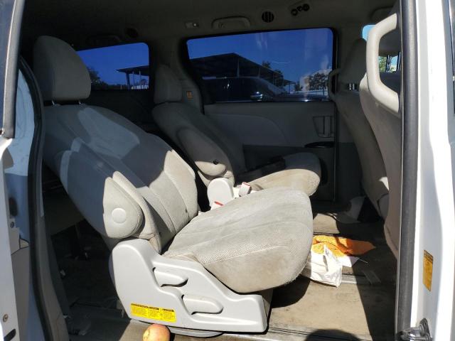 Photo 11 from auction – 2013 TOYOTA SIENNA with VIN 5TDZK3DC1DS377169