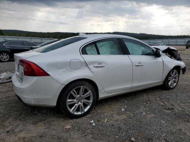 Photo 3 from auction – 2011 VOLVO S60 T6 with VIN YV1902FH8B2007652