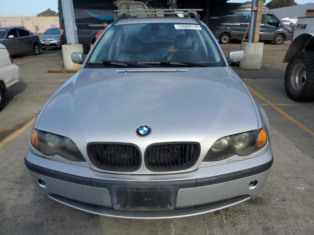 Photo 5 from auction – 2003 BMW 325 XIT with VIN WBAEP33403PF02178