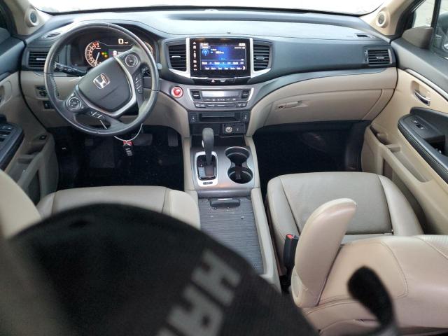 Photo 8 from auction – 2017 HONDA RIDGELINE with VIN 5FPYK2F63HB008764