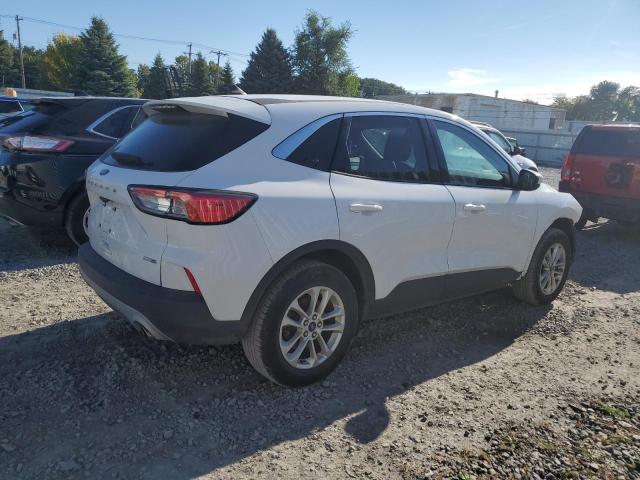 Photo 3 from auction – 2020 FORD ESCAPE SE with VIN 1FMCU9G60LUA91313