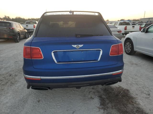 Photo 6 from auction – 2017 BENTLEY BENTAYGA with VIN SJAAC2ZV1HC013972