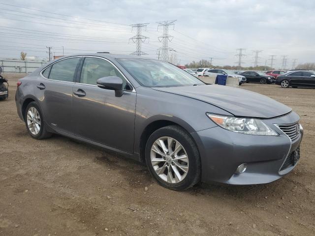 Photo 4 from auction – 2013 LEXUS ES 300H with VIN JTHBW1GGXD2004632