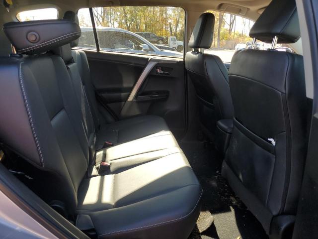 Photo 11 from auction – 2018 TOYOTA RAV4 LIMIT with VIN 2T3DFREV1JW736032
