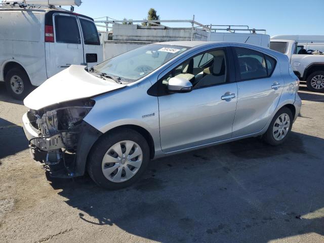 TOYOTA PRIUS C 2014 with VIN JTDKDTB36E1083652 - Photo from auction