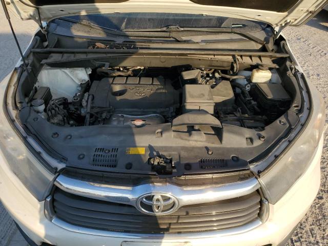 Photo 12 from auction – 2016 TOYOTA HIGHLANDER with VIN 5TDZARFH7GS020873