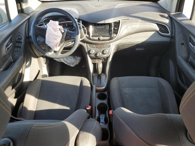 Photo 8 from auction – 2018 CHEVROLET TRAX LS with VIN 3GNCJKSB1JL197714