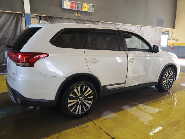Photo 3 from auction – 2020 MITSUBISHI OUTLANDER with VIN JA4AD3A3XLZ042091