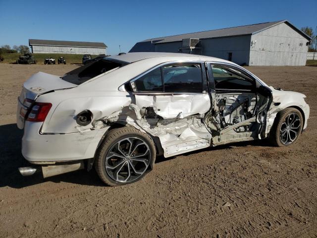 Photo 3 from auction – 2016 FORD TAURUS SHO with VIN 1FAHP2KT6GG100127
