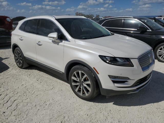 Photo 4 from auction – 2019 LINCOLN MKC RESERV with VIN 5LMCJ3C90KUL43465
