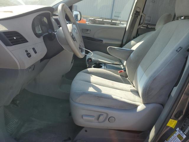 Photo 7 from auction – 2012 TOYOTA SIENNA LE with VIN 5TDKK3DC7CS222402