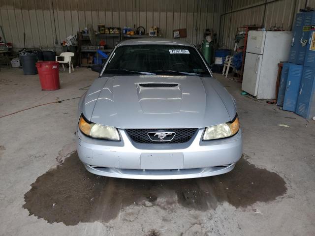 Photo 5 from auction – 2001 FORD MUSTANG with VIN 1FAFP40481F115806