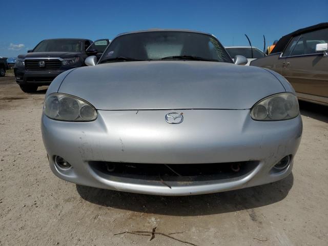 Photo 5 from auction – 2002 MAZDA MX-5 MIATA with VIN JM1NB353520227482