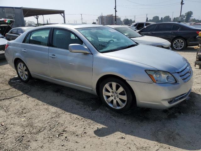 Photo 4 from auction – 2005 TOYOTA AVALON XL with VIN 4T1BK36B15U034683