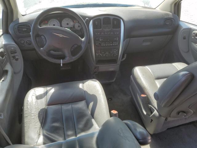 Photo 8 from auction – 2005 CHRYSLER TOWN & COU with VIN 2C4GP54L75R587242