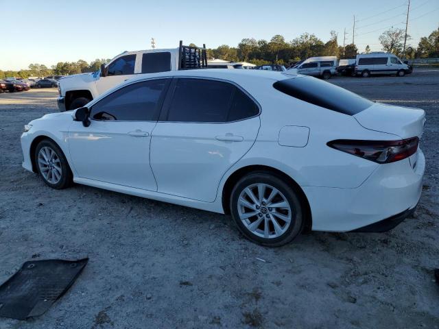 Photo 2 from auction – 2022 TOYOTA CAMRY LE with VIN 4T1C11AK2NU664053