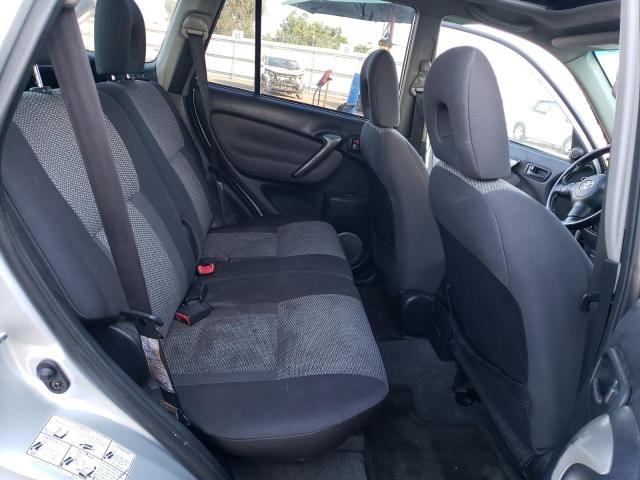 Photo 11 from auction – 2004 TOYOTA RAV4 with VIN JTEGD20V740030804