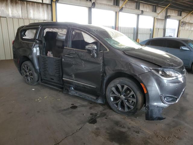 Photo 4 from auction – 2017 CHRYSLER PACIFICA L with VIN 2C4RC1GG2HR854786
