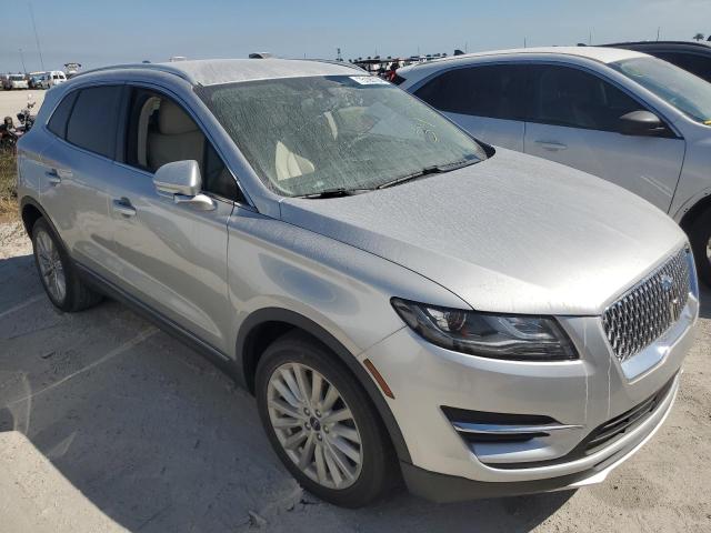 صورة رقم 4 من المزاد - 2019 LINCOLN MKC مع VIN 5LMCJ1C99KUL38401