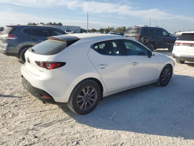 Photo 3 from auction – 2023 MAZDA 3 with VIN JM1BPAJM6P1613322