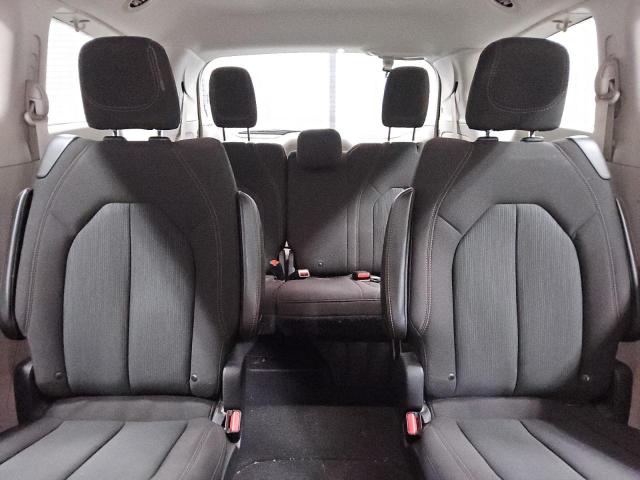 Photo 10 from auction – 2020 CHRYSLER PACIFICA T with VIN 2C4RC1FG1LR222663