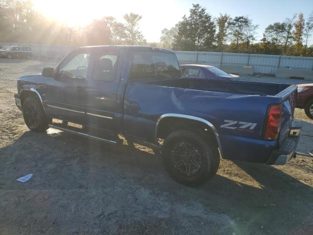 Photo 2 from auction – 2004 CHEVROLET SILVERADO with VIN 2GCEK19VX41106275