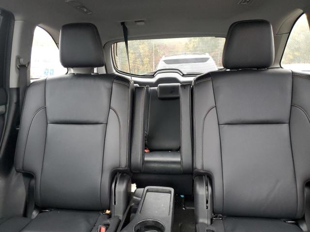 Photo 10 from auction – 2019 TOYOTA HIGHLANDER with VIN 5TDJZRFH6KS611971