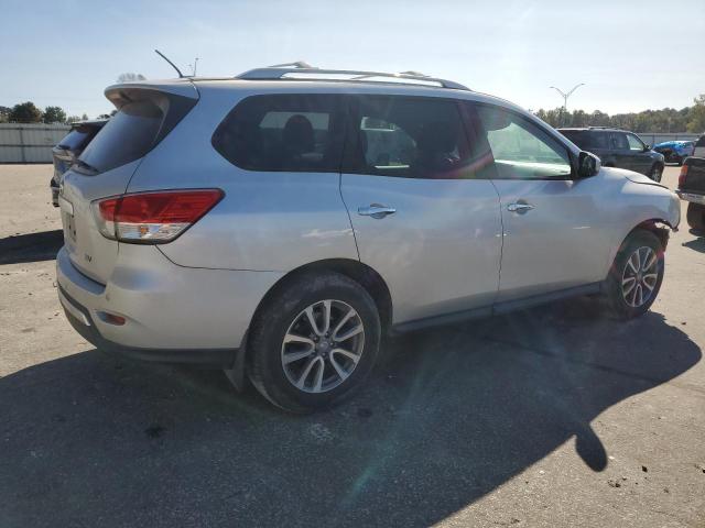Photo 3 from auction – 2013 NISSAN PATHFINDER with VIN 5N1AR2MN9DC672442