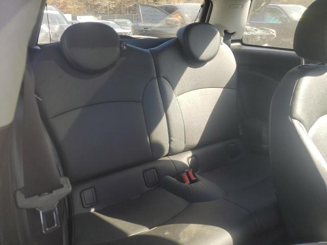 Photo 10 from auction – 2010 MINI COOPER S with VIN WMWMF7C59ATZ34493