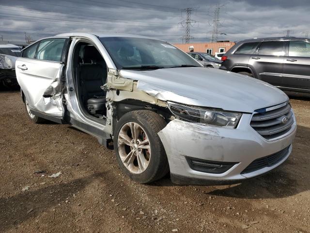 Photo 4 from auction – 2016 FORD TAURUS SEL with VIN 1FAHP2E85GG119274