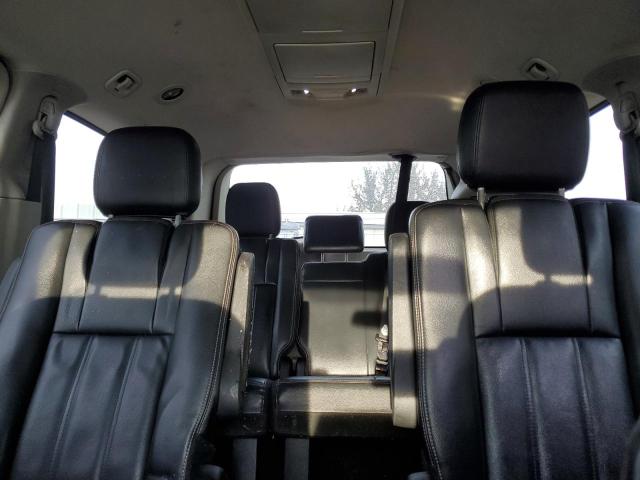 Photo 10 from auction – 2013 CHRYSLER TOWN & COU with VIN 2C4RC1BGXDR604178