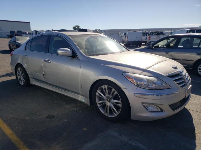 Photo 4 from auction – 2012 HYUNDAI GENESIS 4. with VIN KMHGC4DF1CU156004