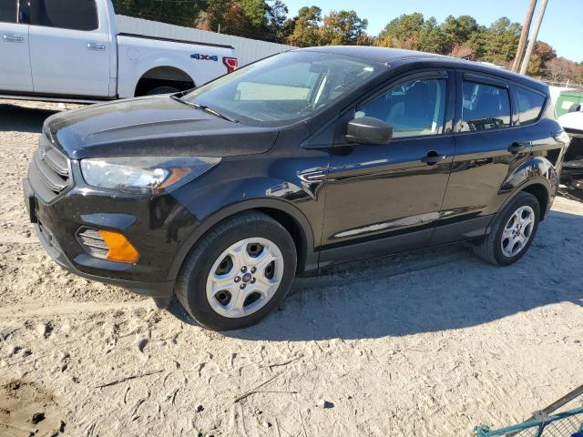 FORD ESCAPE S 2018 z numerem VIN 1FMCU0F79JUB50815 - Zdjęcie z aukcji