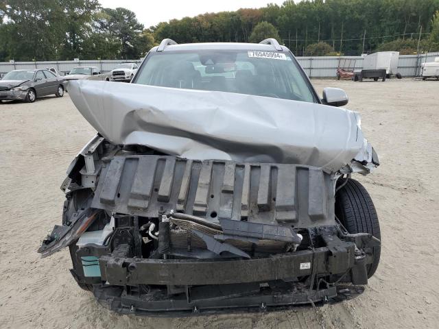 Photo 5 from auction – 2022 HYUNDAI VENUE SEL with VIN KMHRC8A38NU159883