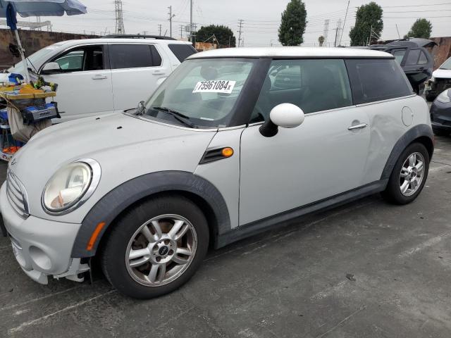 MINI COOPER 2011 with VIN WMWSU3C59BT096411 - Photo from auction